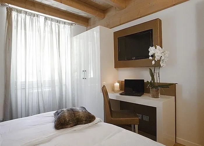 فندق مبيت وإفطار Ar Mountains Villachiara برانسي