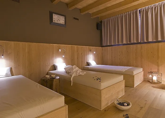 Ar Mountains Villachiara 3* برانسي